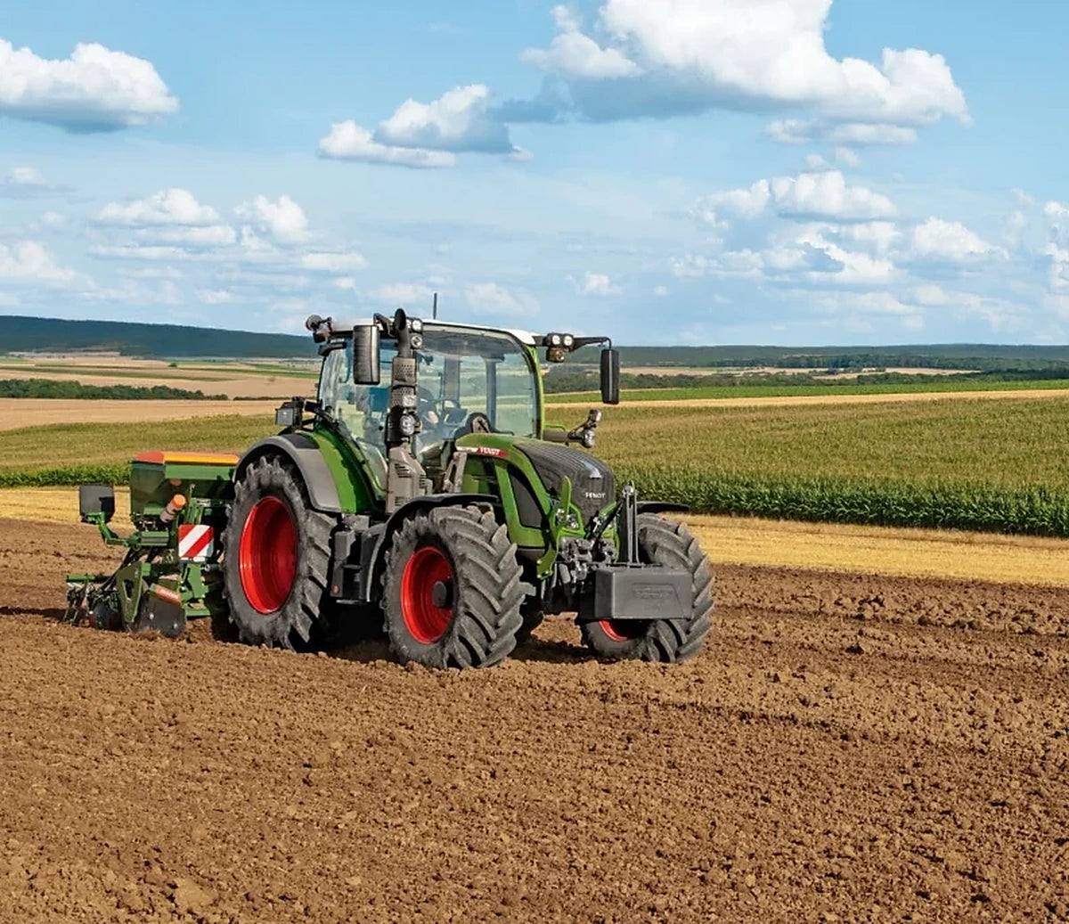 Tracteur Fendt équipé d'un chargeur frontal