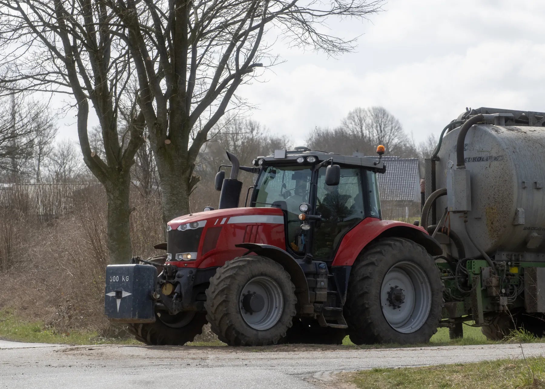 L'équipe des Équipements Daigle, spécialiste en machinerie agricole usagée, tracteur Massey Ferguson usagé