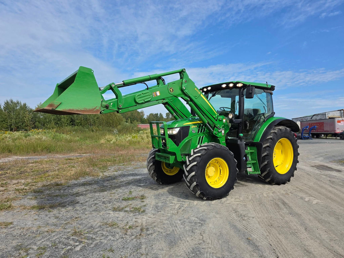 2017 John Deere 6110R Tractor