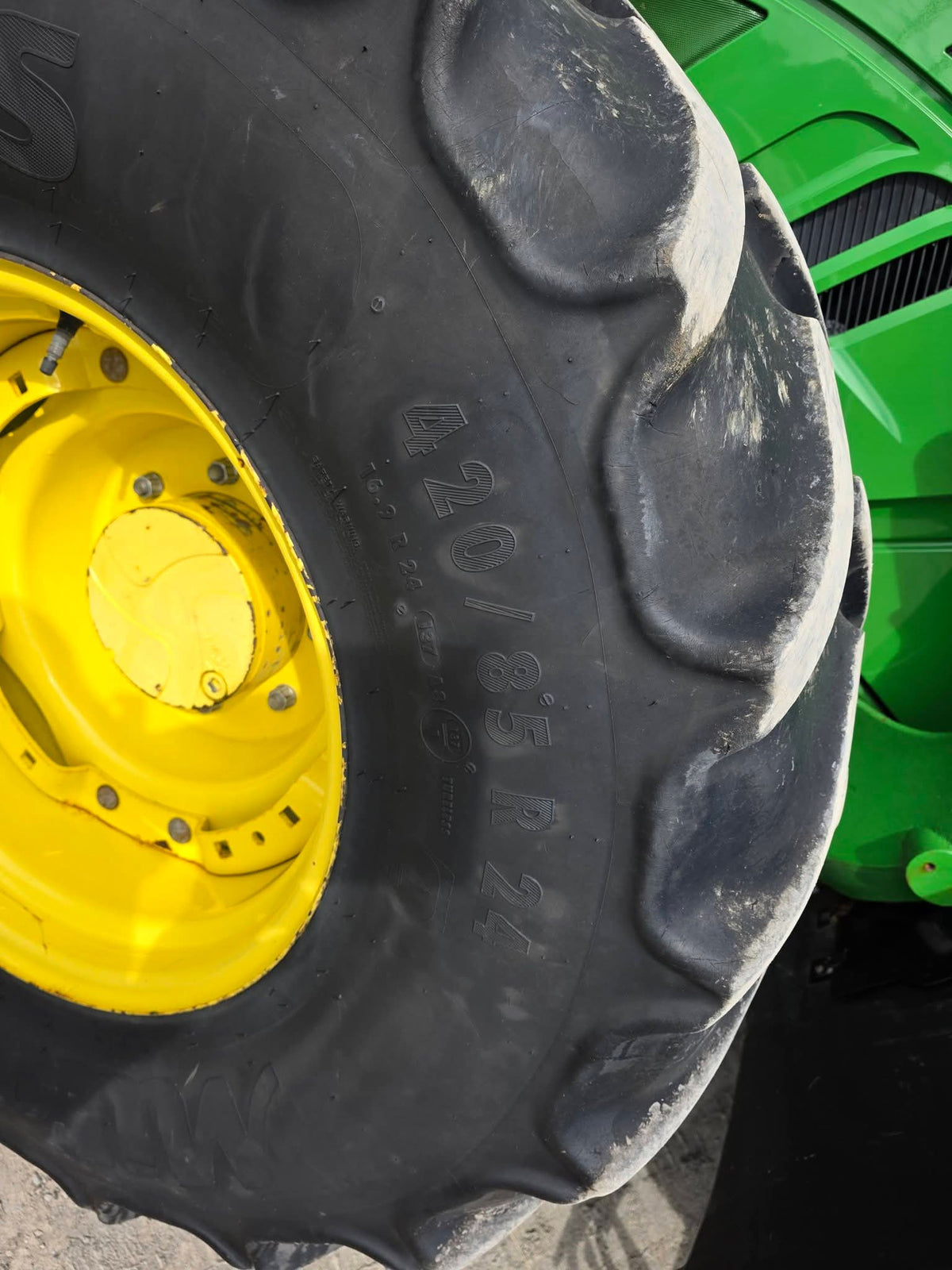 2017 John Deere 6110R Tractor