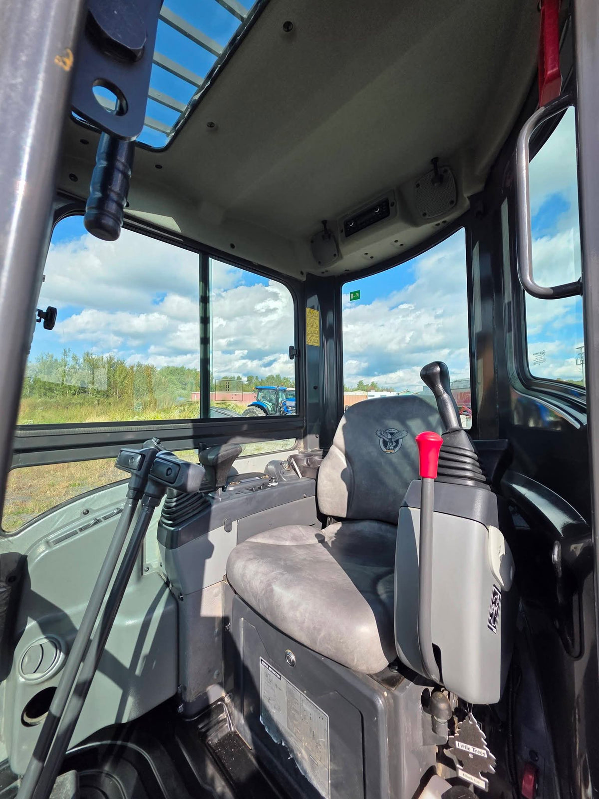 Excavatrice Case CX37C 2023