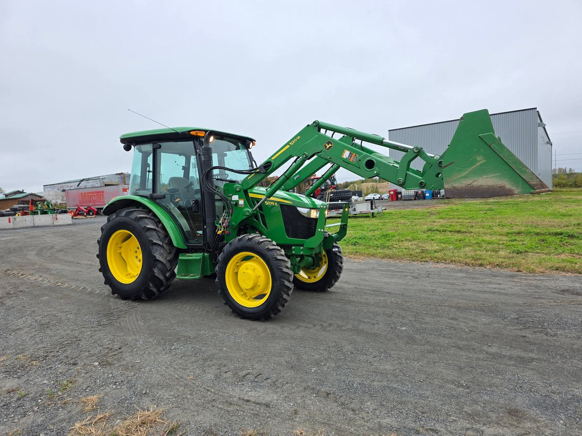 Tracteur John Deere 5075E 2021