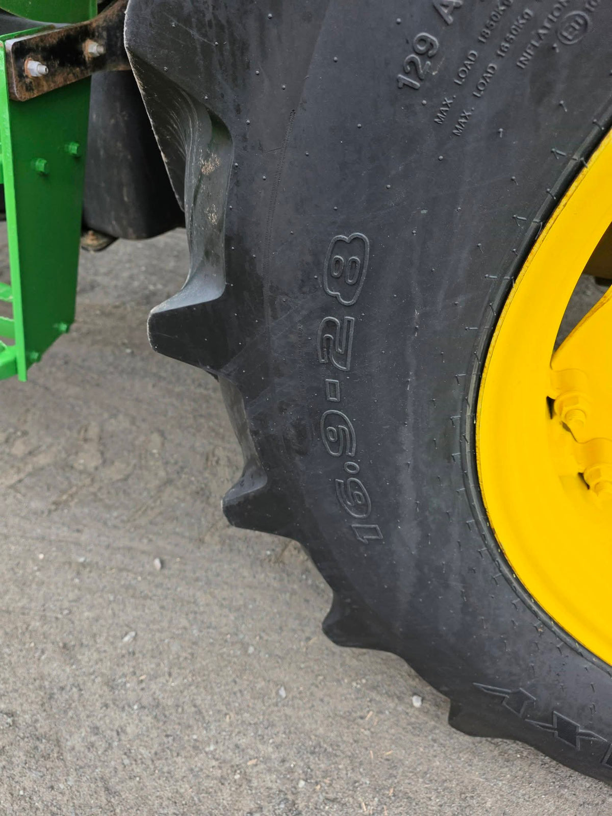 Tracteur John Deere 5075E 2021