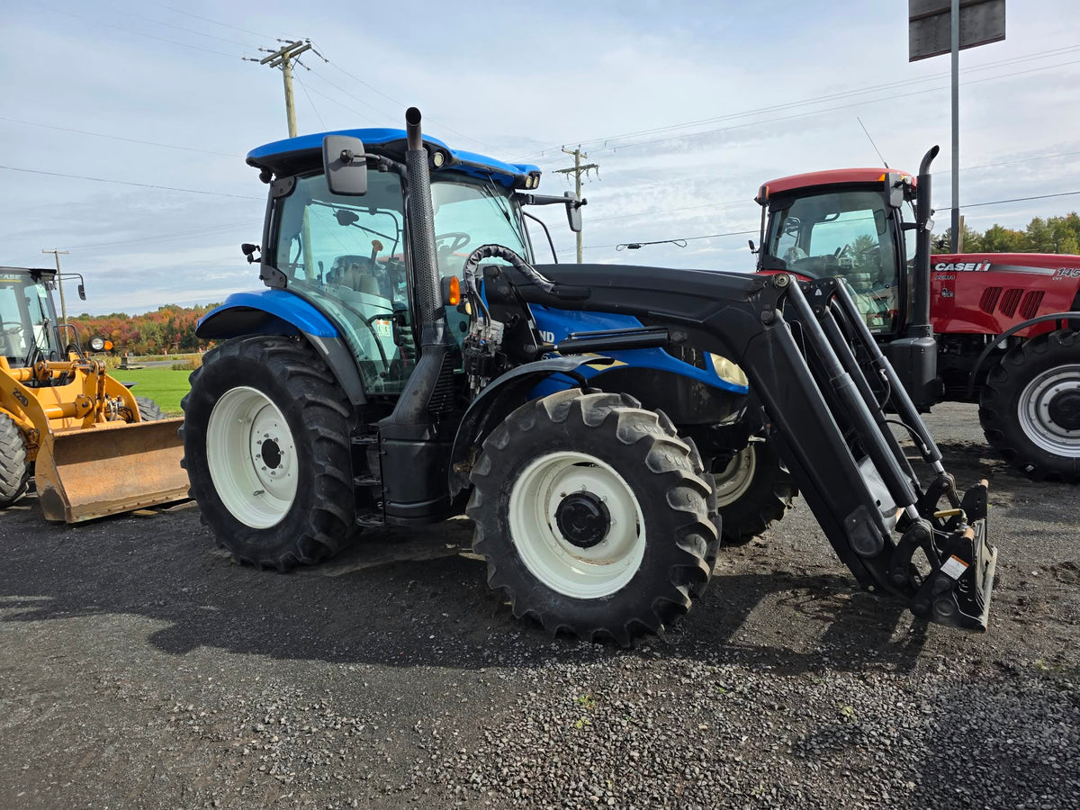 2015 New Holland T6.165 tractor