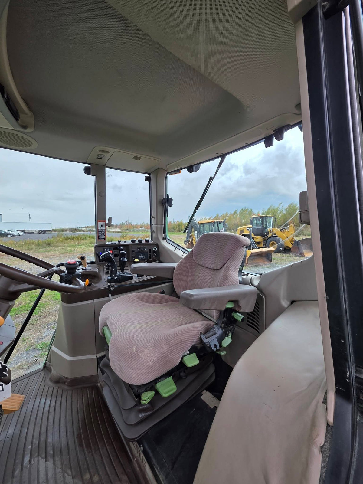 Tracteur John Deere 6420 2006