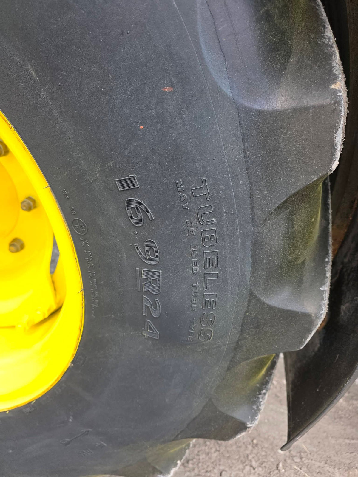 Tracteur John Deere 6420 2006