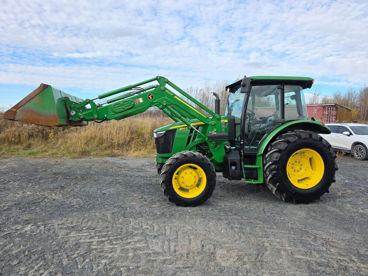 Tracteur John Deere 5100e