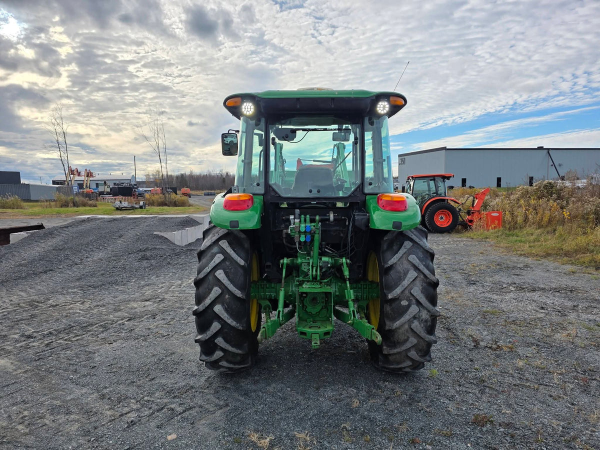 Tracteur John Deere 5100e