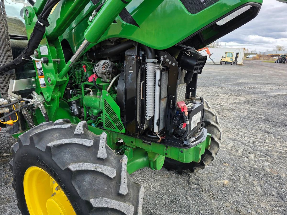Tracteur John Deere 5100e