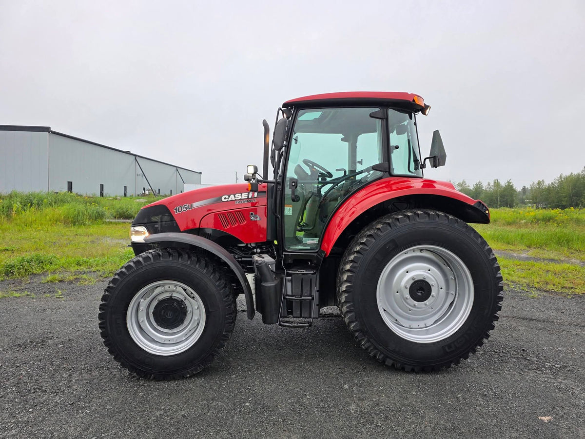 Tracteur Case IH Farmall 105U 2014 — Photo 1
