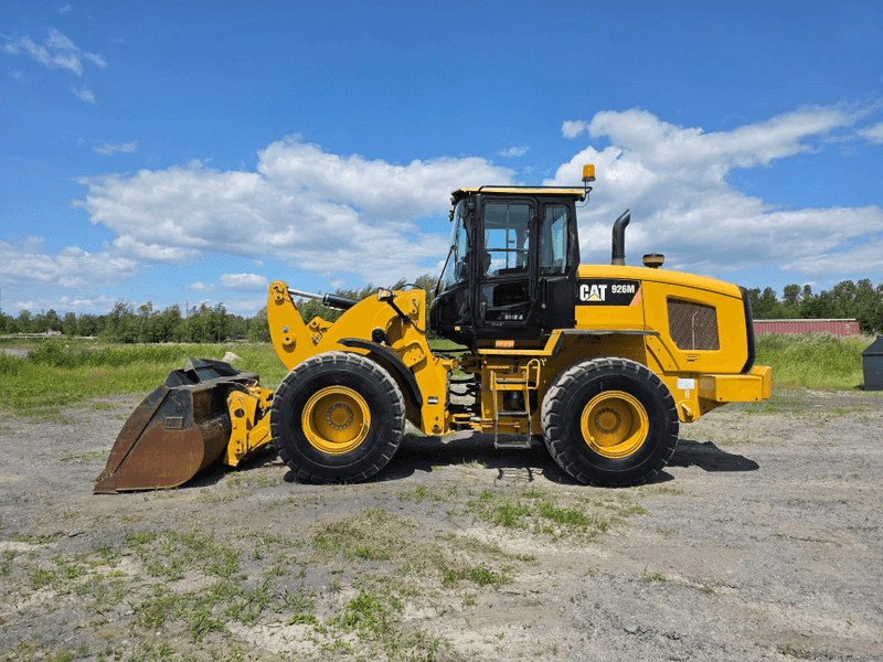2015 Caterpillar 926M Wheel Loader – Photo 1
