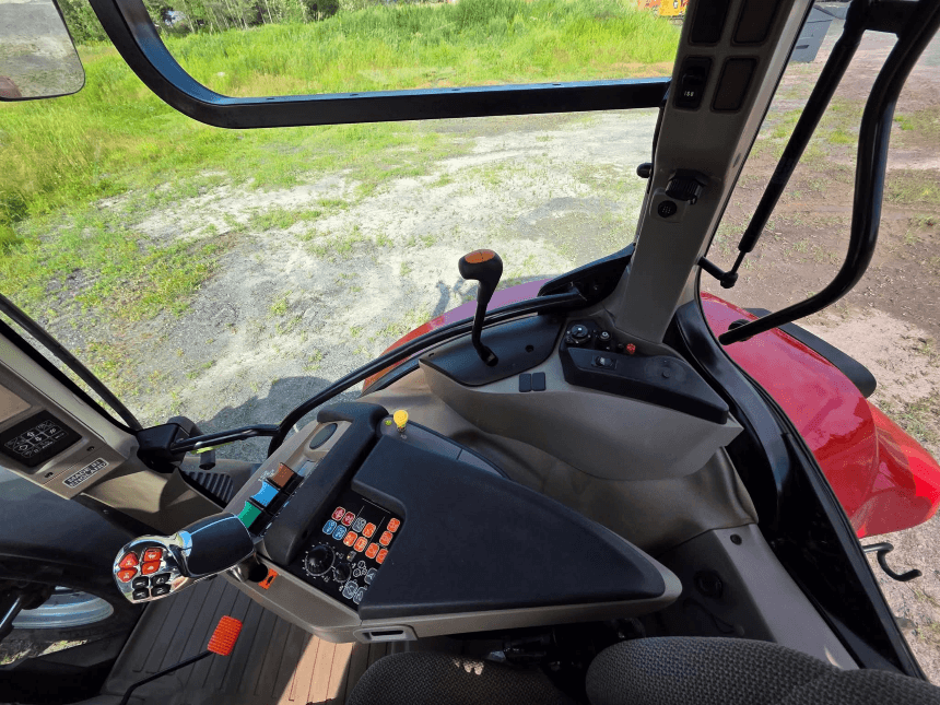 2016 Case IH Maxxum 125 Tractor