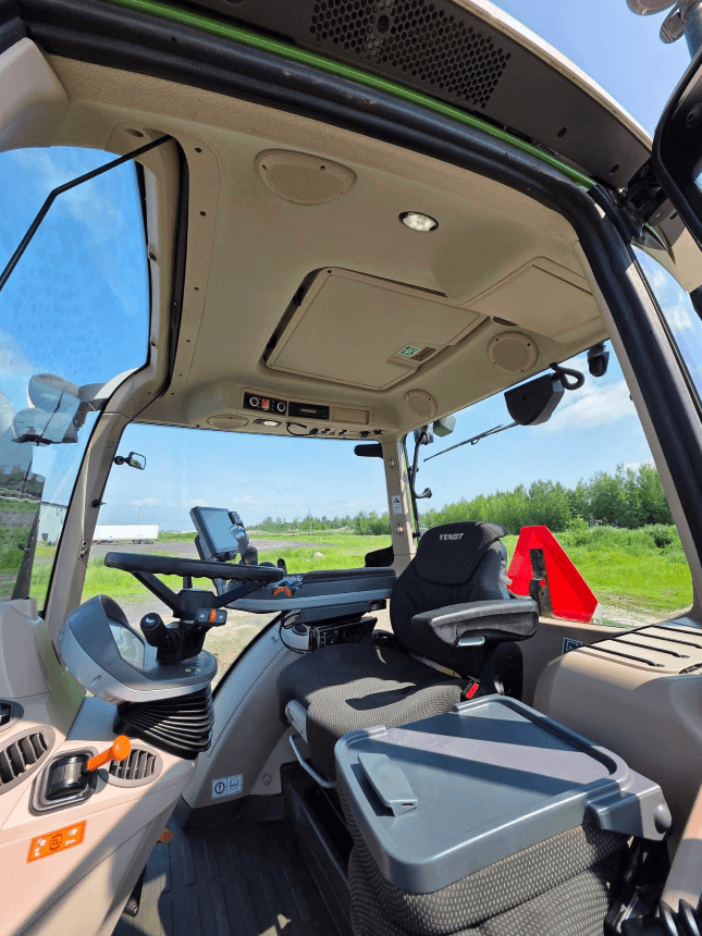 Tracteur Fendt 514 Vario S4 ProfiPlus 2021 — Photo 10