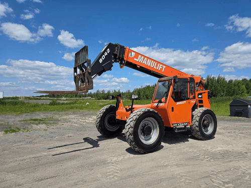 Chargeur télescopique SkyTrak JLG 8042 2022 - Avant droit