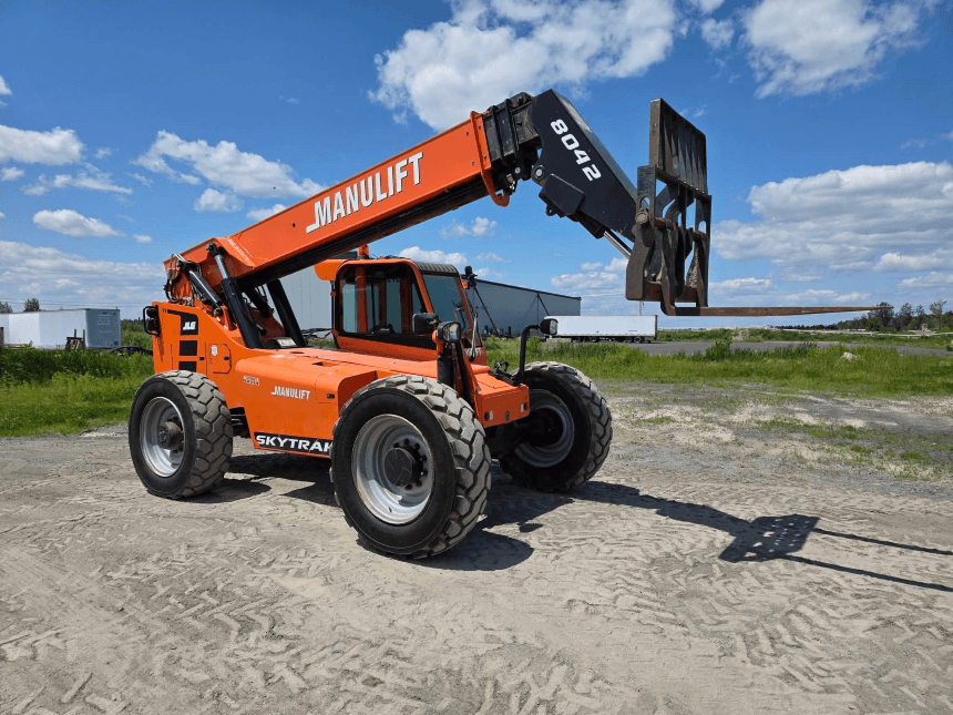 2022 SkyTrak 8042 Telehandler – Telescopic boom