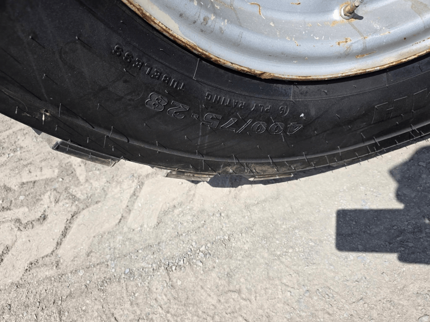 2022 SkyTrak 8042 Telehandler – Tire