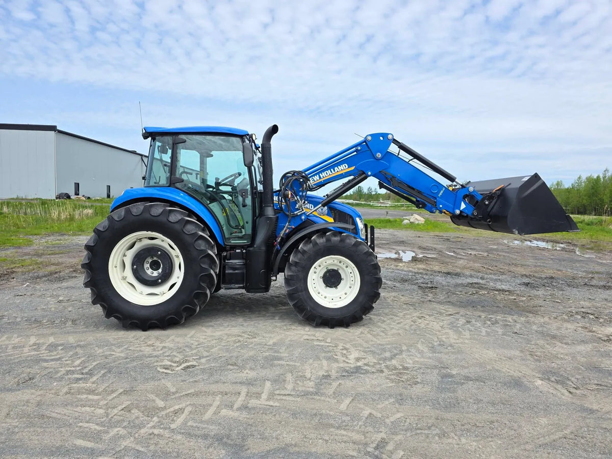 2022 New Holland T5.120 Tractor – Right side