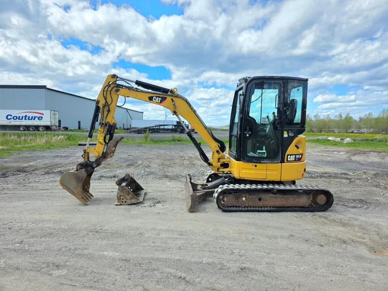 Excavatrice Caterpillar 303.5E CR 2012 – photo 1