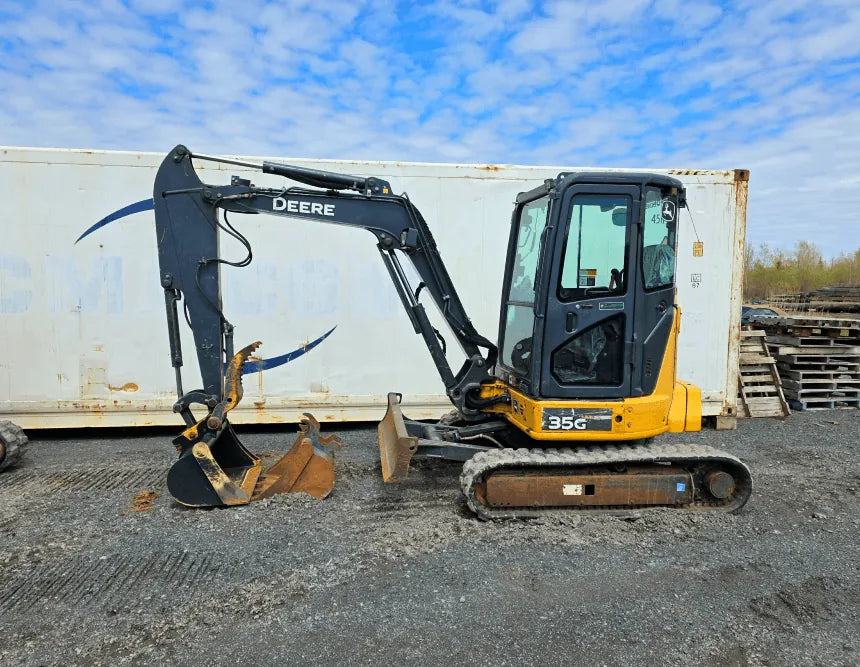 2017 John Deere 35G Excavator – Side view