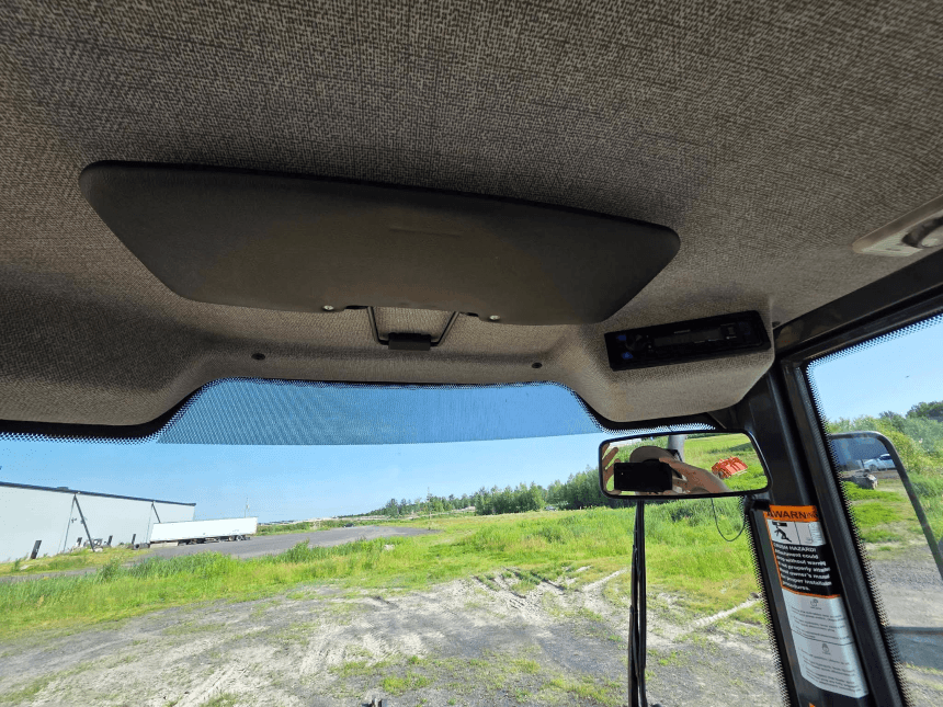 2018 John Deere 244K-II Wheel Loader – Cab ceiling