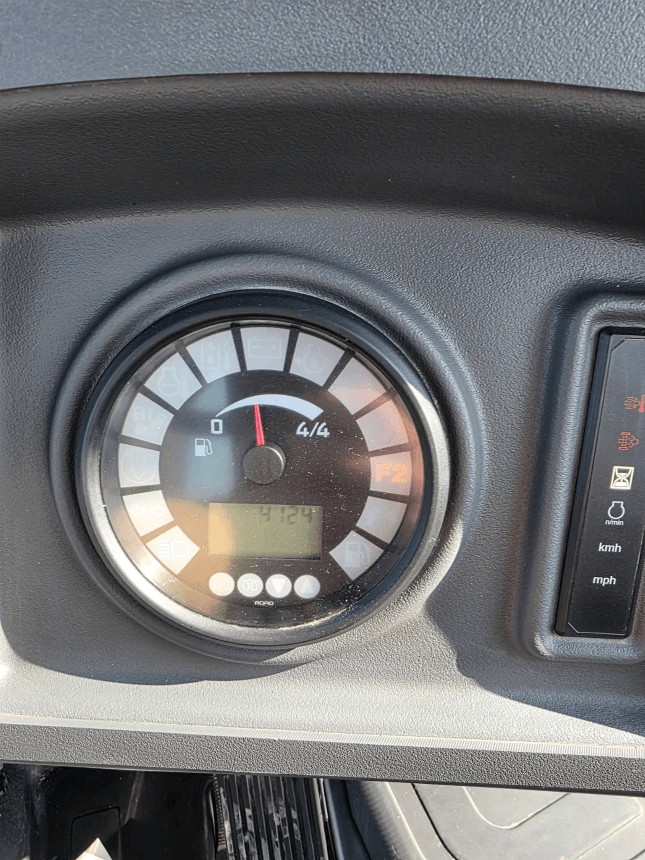 2018 John Deere 244K-II Wheel Loader – Dashboard