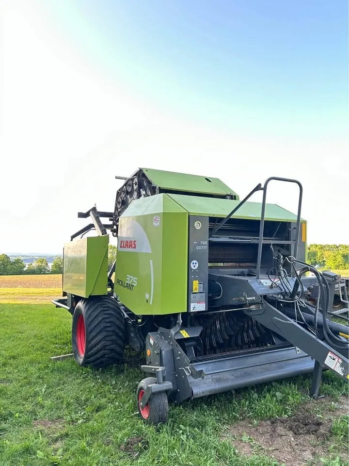 Claas Rollant 375 Uniwrap Round Baler – Photo 2
