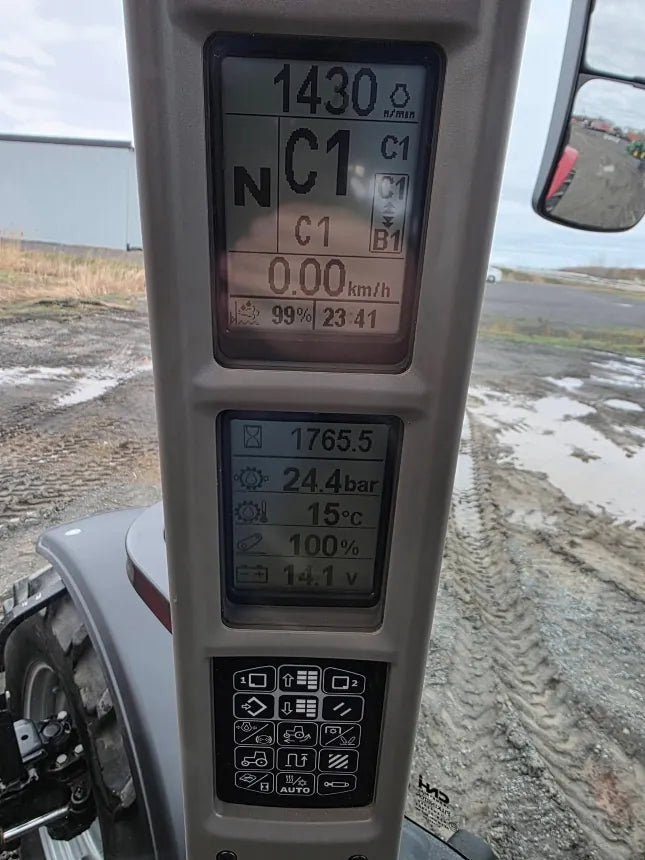 2022 Case IH Maxxum 115 Tractor – Display