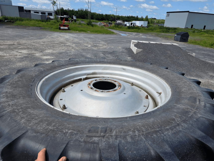 Tracteur Case IH Puma 150 CVT 2017 - Jante et pneu 480/80R42