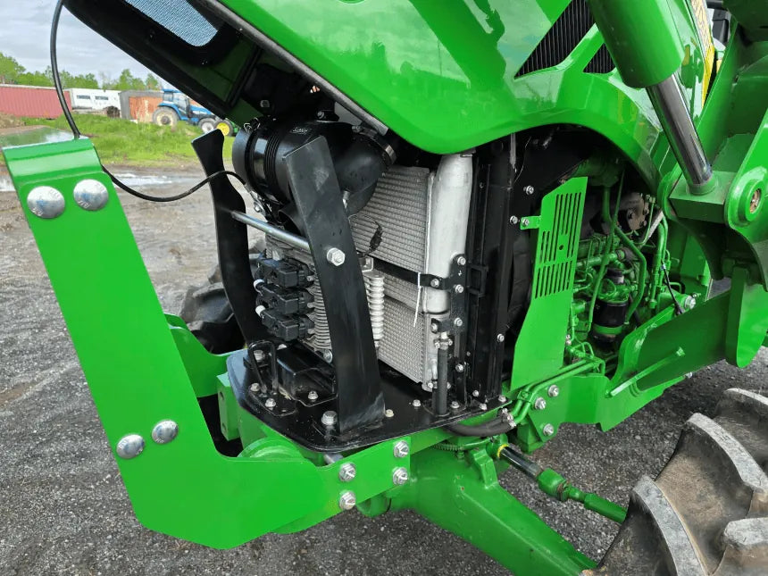2022 John Deere 5075E Tractor – Engine