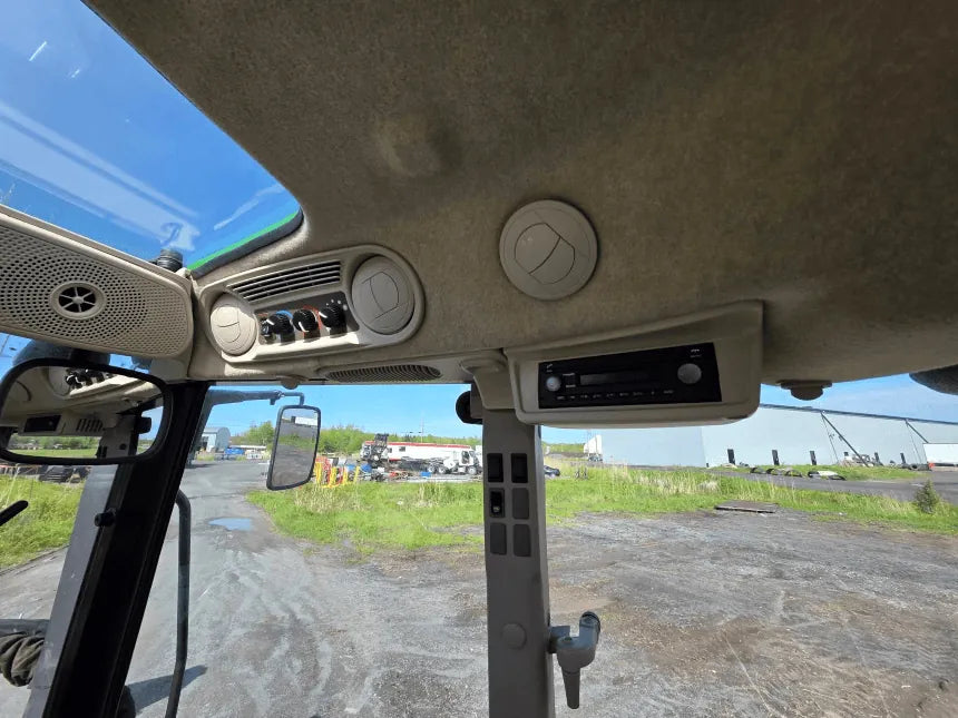 2020 John Deere 5115M Tractor – Cab