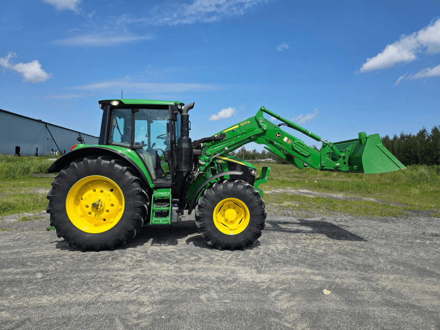2022 John Deere 6110M Tractor – Full side view