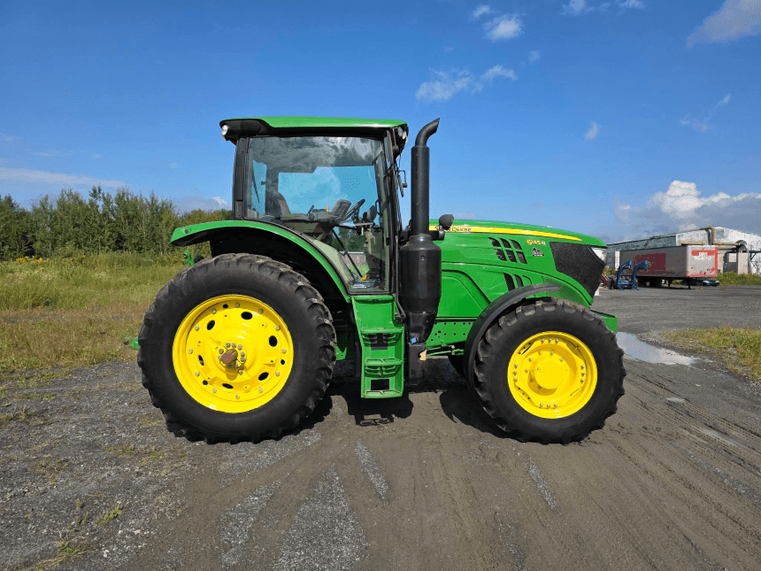2016 John Deere 6145R Tractor – Right side profile