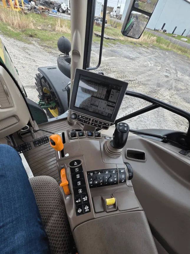 2020 John Deere 6155R Tractor – Console