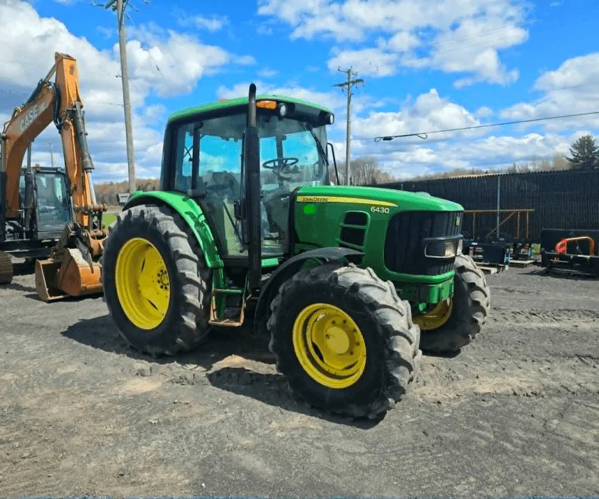 2010 John Deere 6430 Tractor – With cab