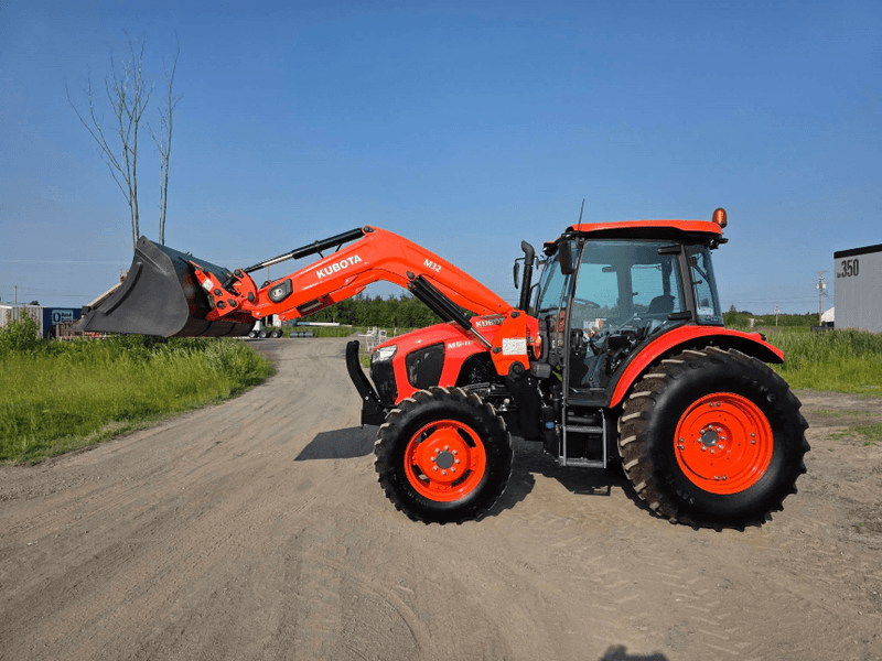 2019 Kubota M5-111 Tractor – Left view