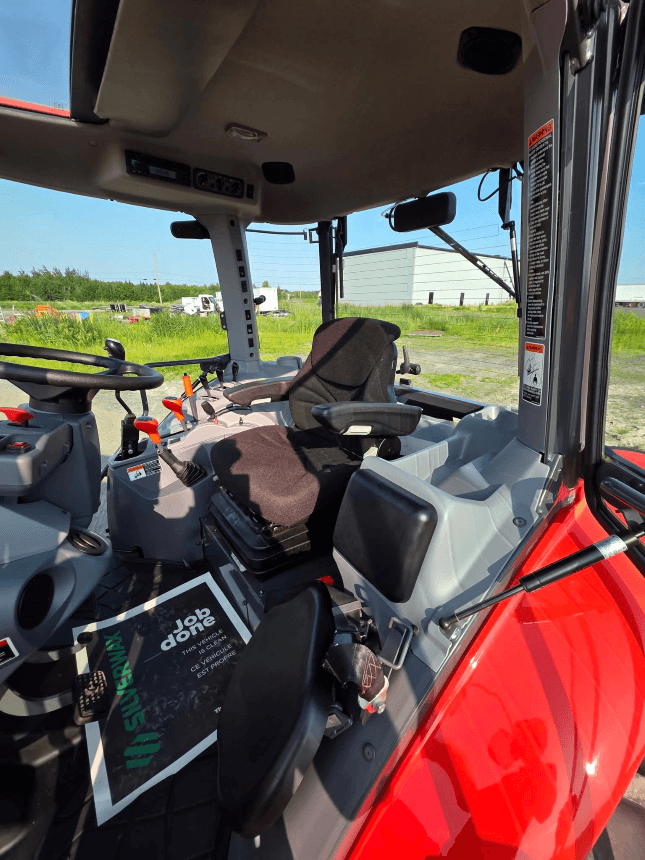 Tracteur Kubota M5-111 2019 - Intérieur