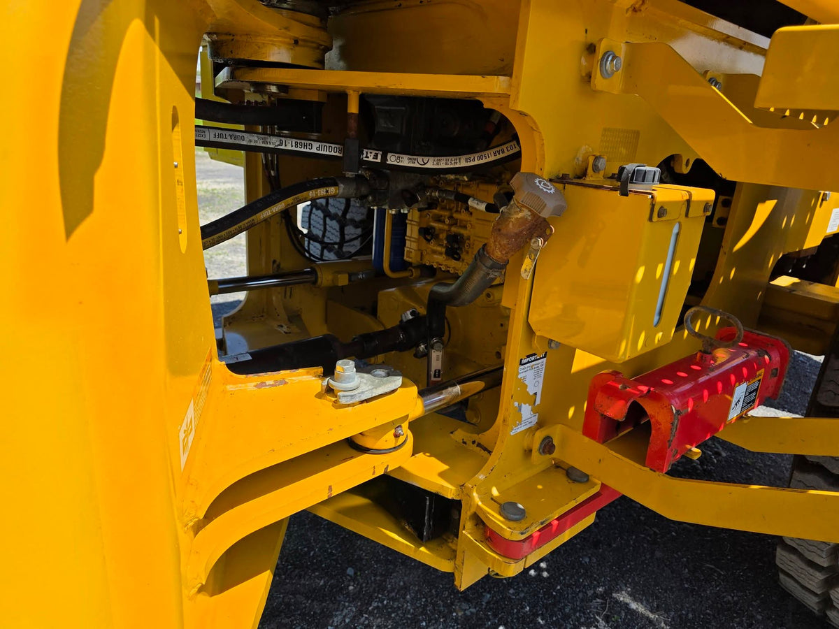 2021 John Deere 524P Wheel Loader – Hydraulics