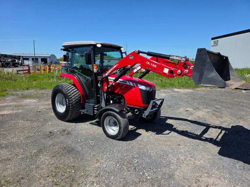 2016 Massey Ferguson 1758 Tractor – For sale