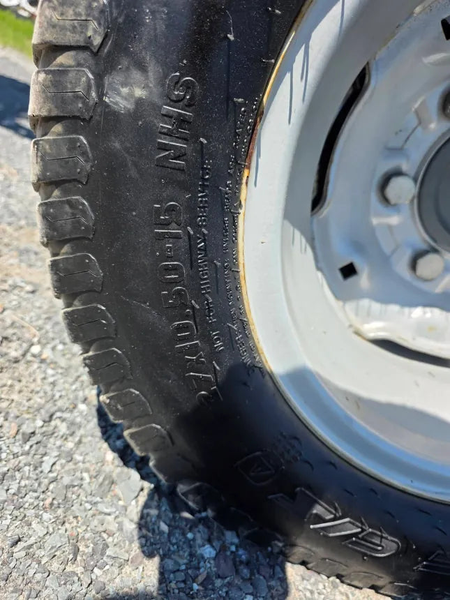 2016 Massey Ferguson 1758 Tractor – Front tire