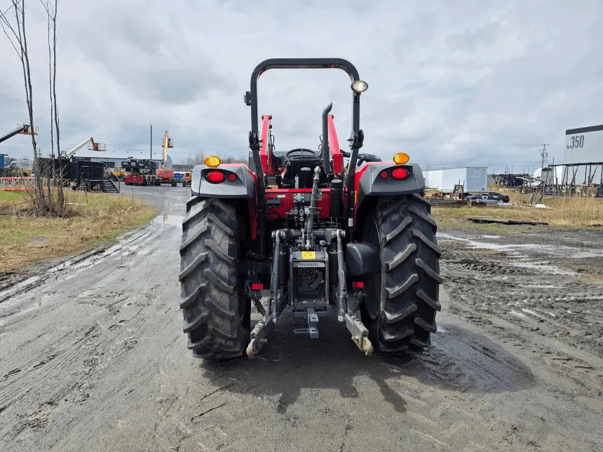 2022 Massey Ferguson 5711 Tractor – Rear three-point hitch