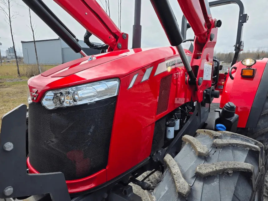 2022 Massey Ferguson 5711 Tractor – Engine hood