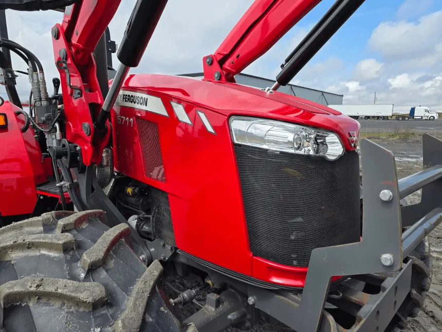2022 Massey Ferguson 5711 Tractor – Engine hood 2