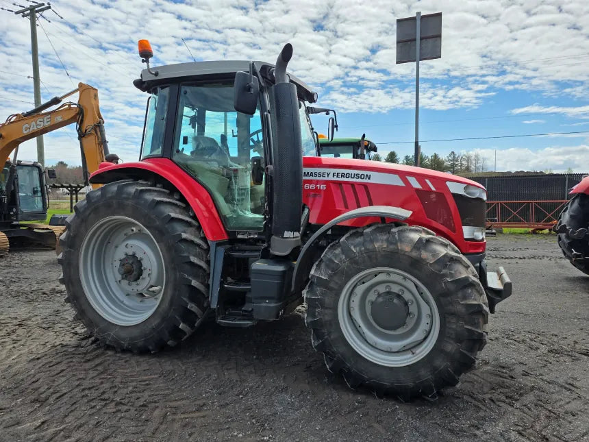 2015 Massey Ferguson 6616 Tractor – Side profile
