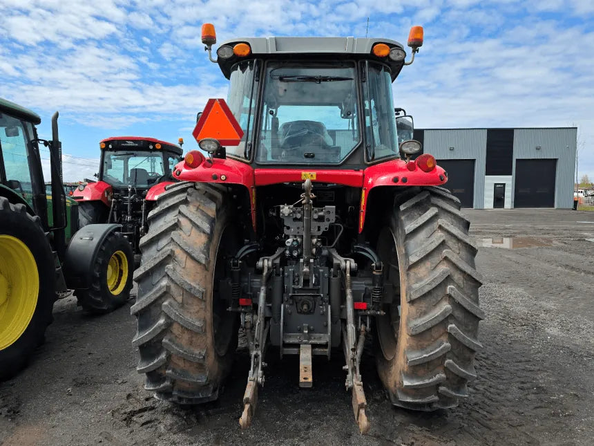 2015 Massey Ferguson 6616 Tractor – Cab
