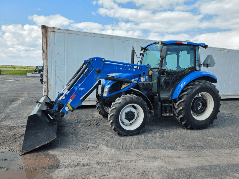 2019 New Holland T4.75 Tractor – View with loader