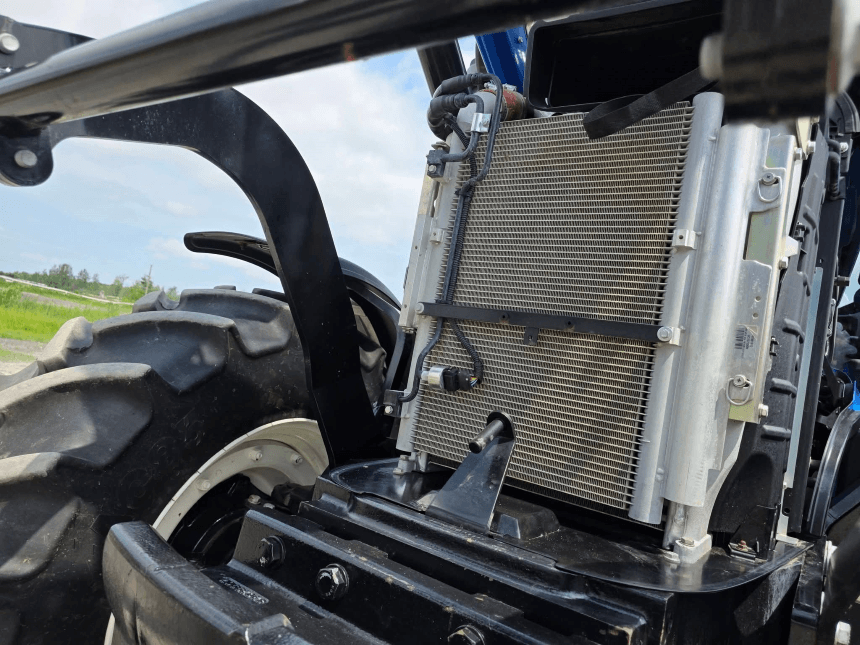 2022 New Holland T6.145 Tractor – Radiator