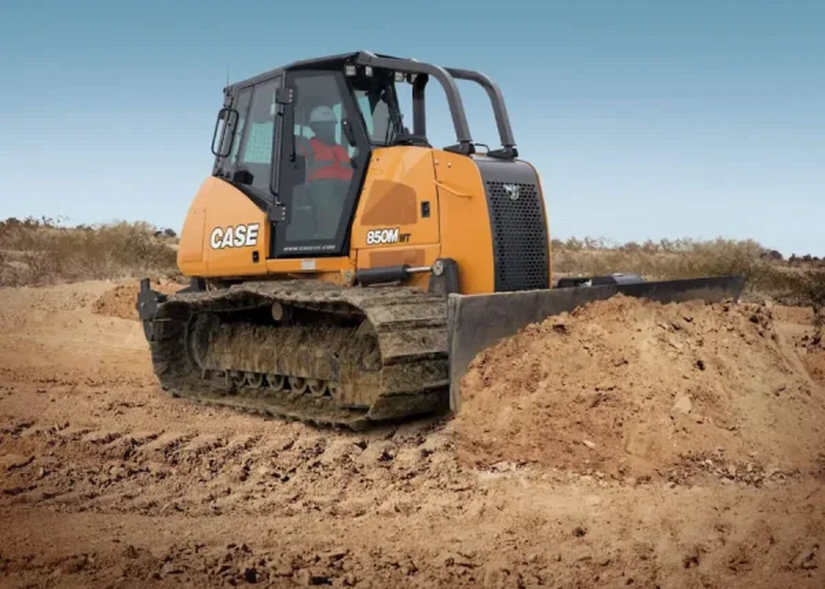 Bulldozers and dozers, used construction machinery, Équipements Daigle, used construction equipment