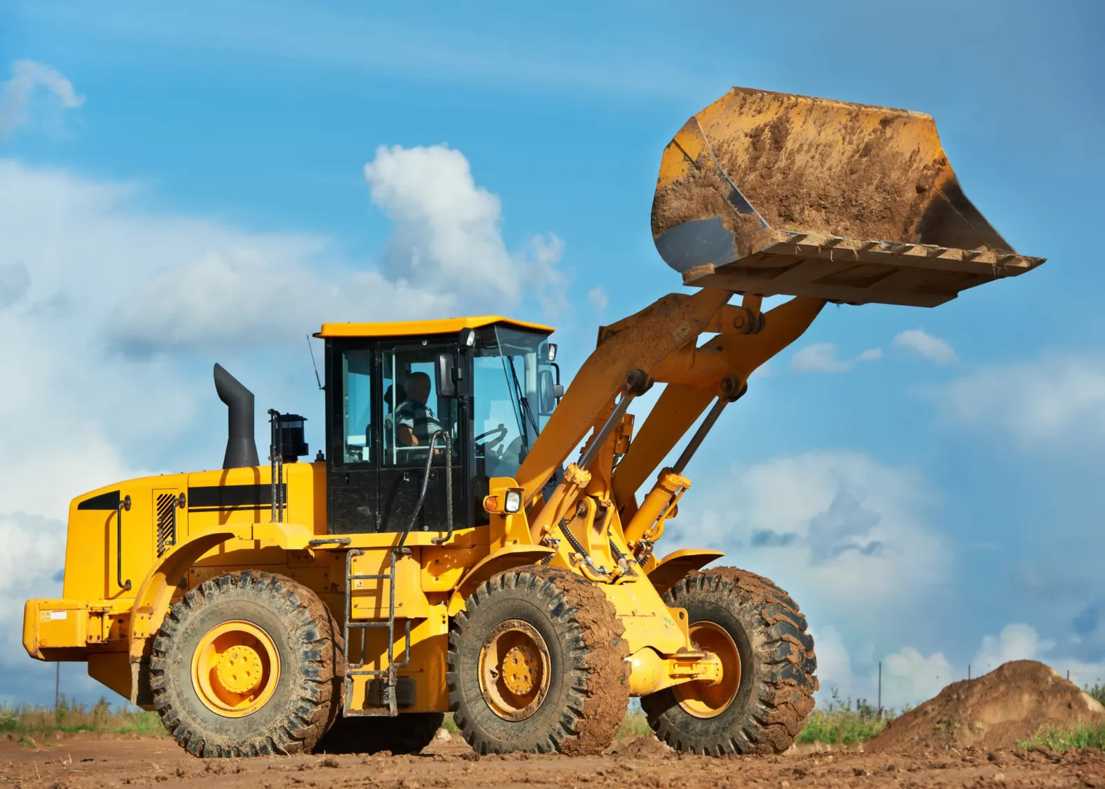 Used loaders and backhoe loaders, used construction machinery, Équipements Daigle, used construction equipment