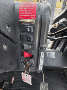 chariot elevateur case 588h