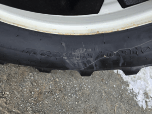 Pneu arrière 460/85 R38 du tracteur New Holland T6.155 2019 – vue de détail